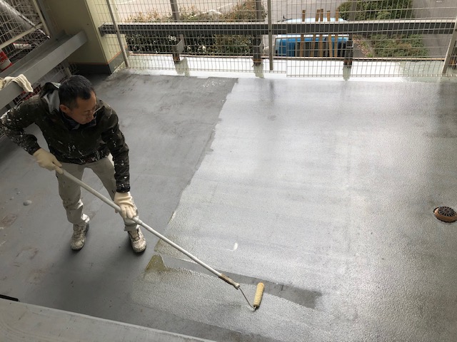 辛島駐車場室外機置場床防水工事